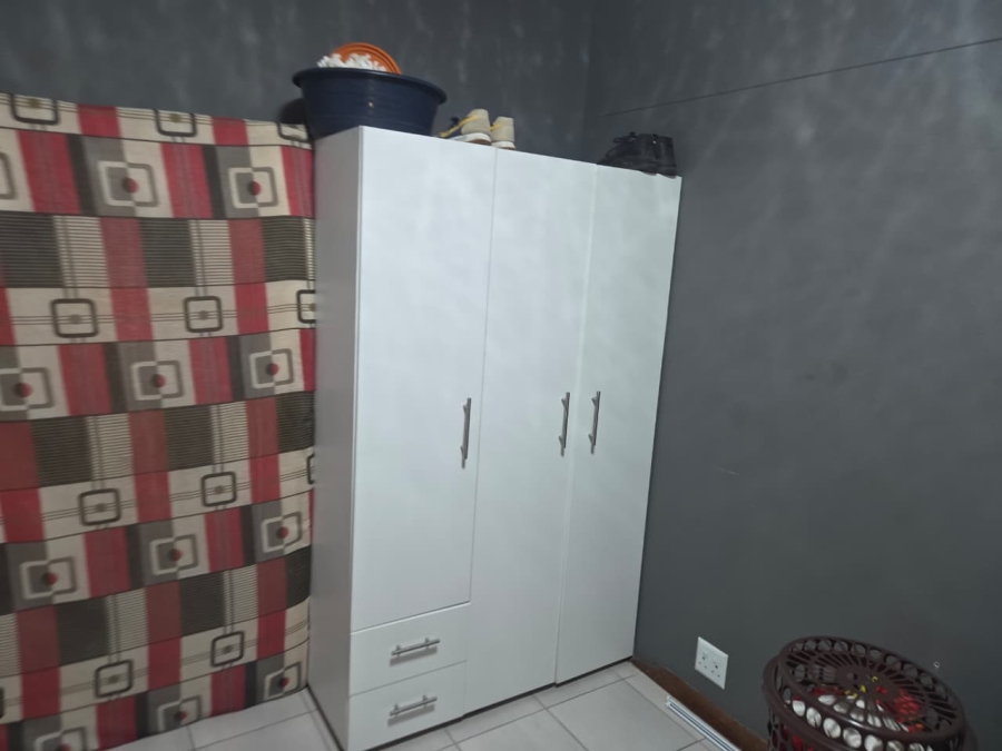 1 Bedroom Property for Sale in Bloemfontein Free State